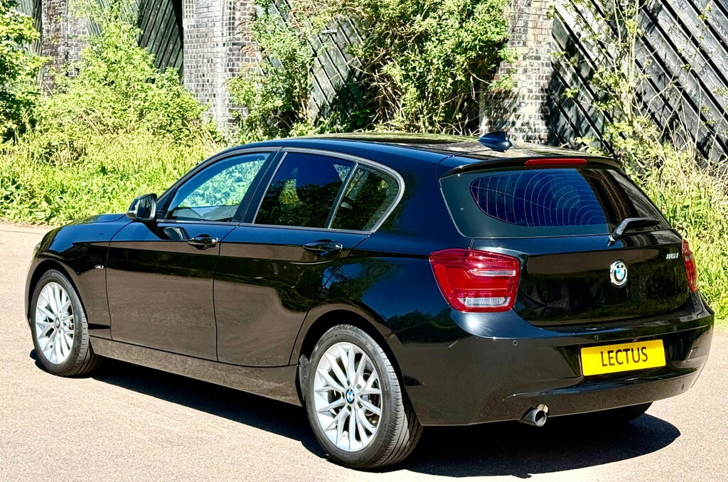 BMW 1 Series 1.6 116I Sport Euro 6 Ss Black #6