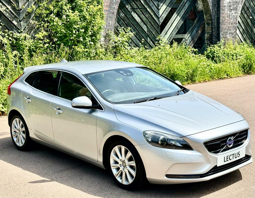 Volvo V40 1.6 T4 Se Euro 5 Ss Silver #2