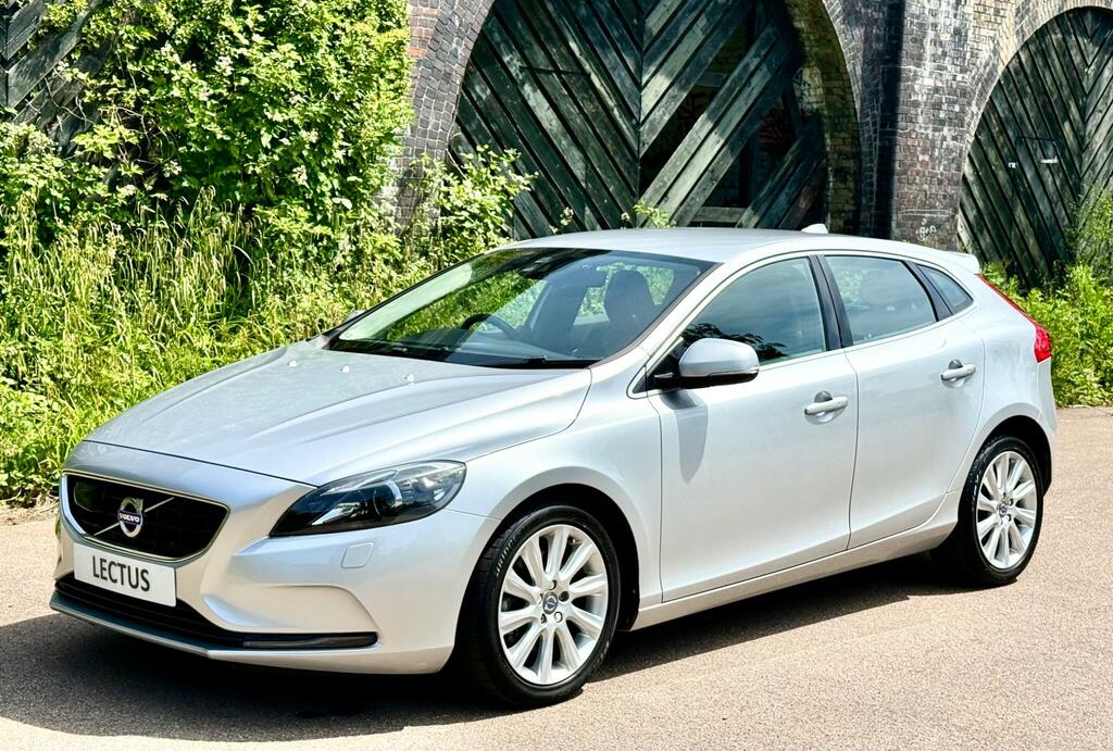 Volvo V40 1.6 T4 Se Euro 5 Ss Silver #4