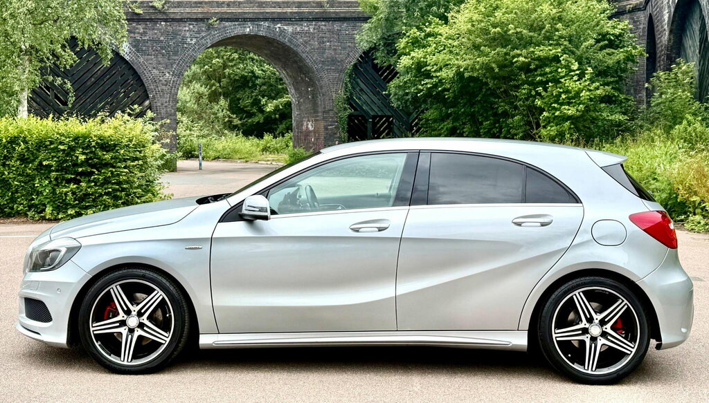 Mercedes-Benz A Class A200 Blueefficiency Sport Cdi Black #6