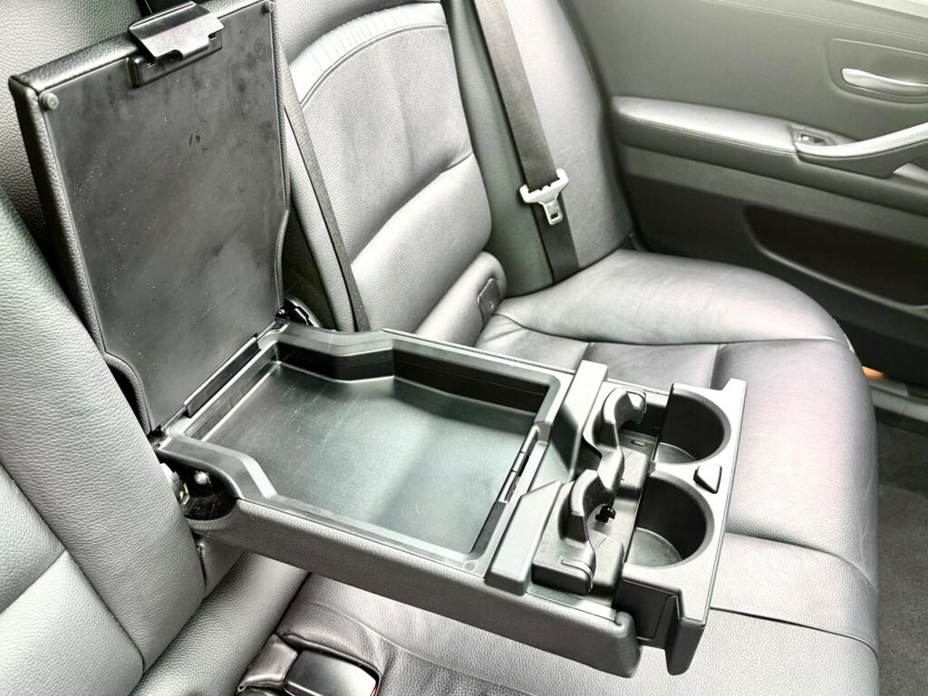 BMW 5 Series  Grey #15