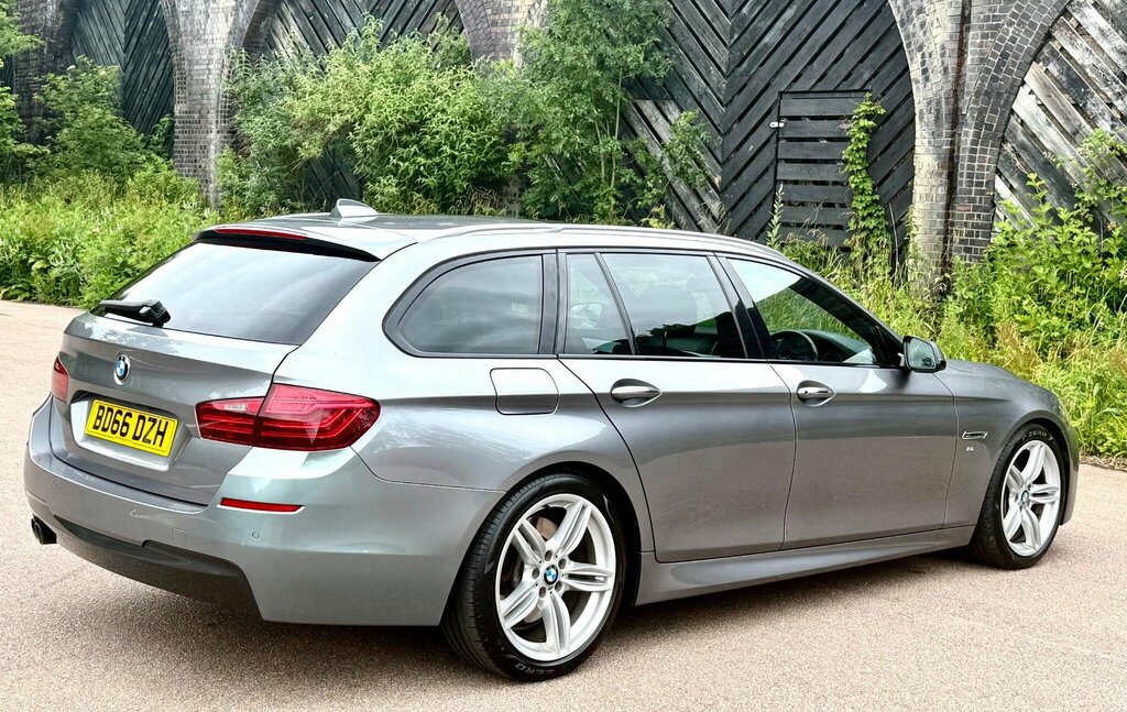 BMW 5 Series  Grey #8