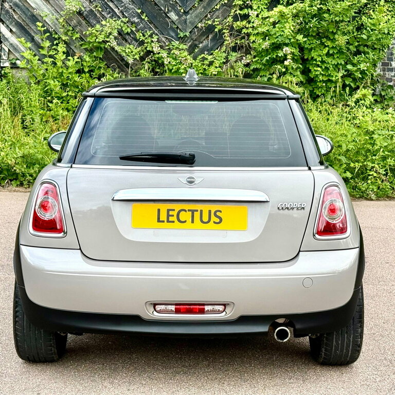 Mini Hatch 1.6 Cooper Coupe Black #7
