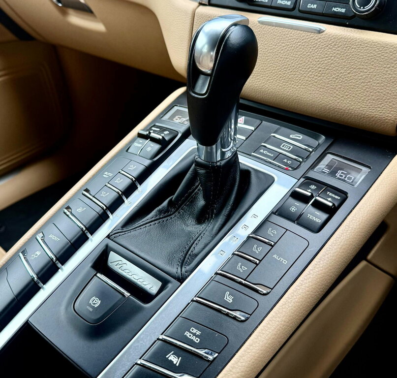 Porsche Macan V6 Turbo Pdk Euro 6 White #39