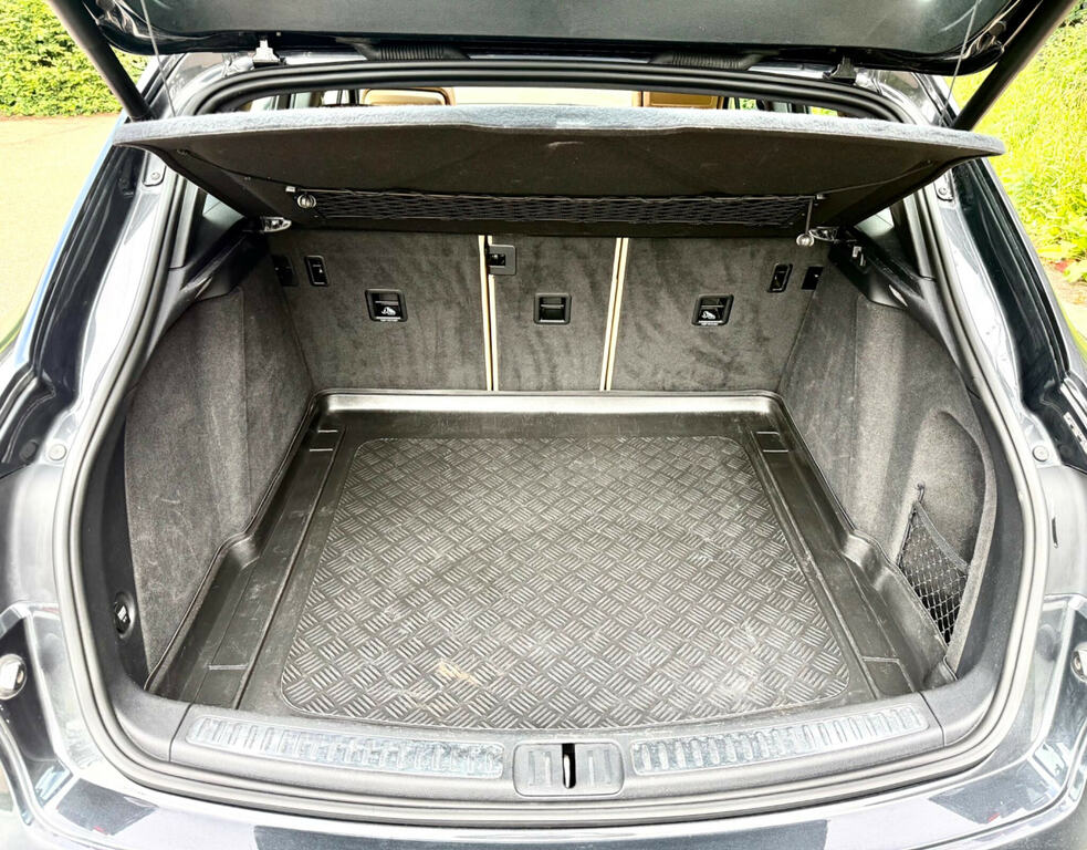 Porsche Macan V6 Turbo Pdk Euro 6 White #53
