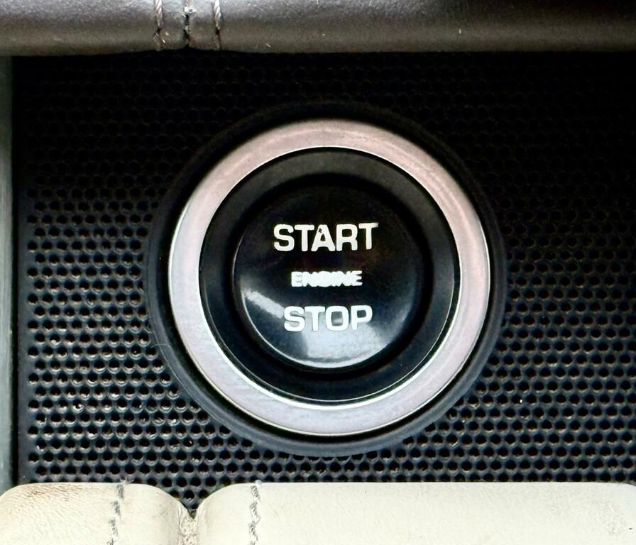 Land Rover Range Rover Classtitle Has-text-weight-bold Is-uppercase Black #33