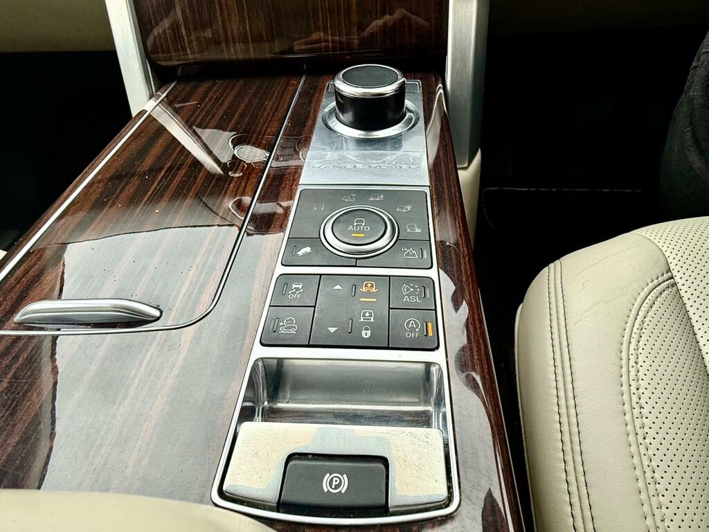 Land Rover Range Rover Classtitle Has-text-weight-bold Is-uppercase Black #40