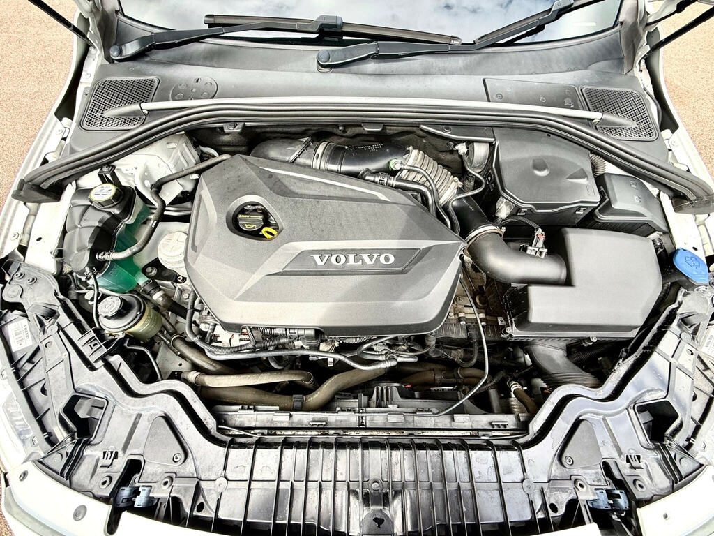 Volvo V60 1.6 D2 Business Edition 113 Bhp White #49