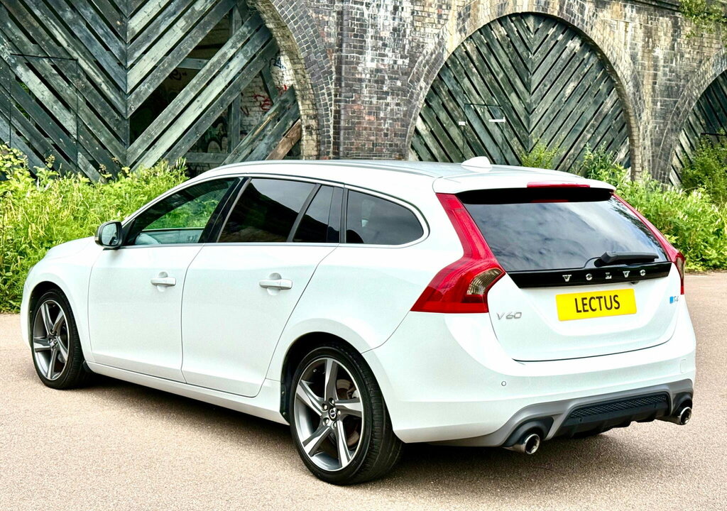 Volvo V60 1.6 D2 Business Edition 113 Bhp White #7