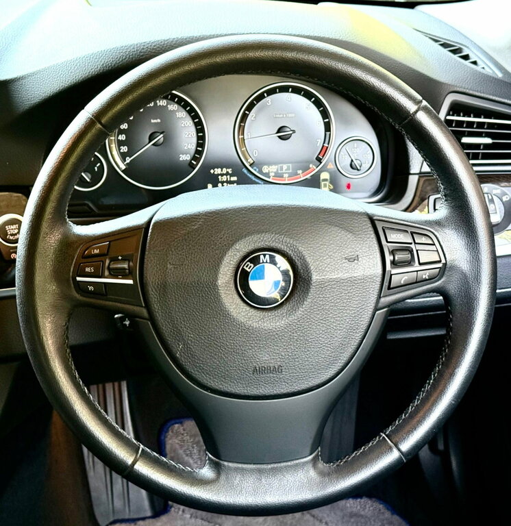 BMW 5 Series 2013 2.0 518D Se 141 Bhp Black #19