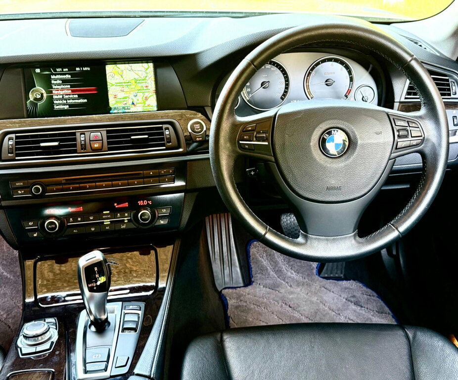 BMW 5 Series 2013 2.0 518D Se 141 Bhp Black #20