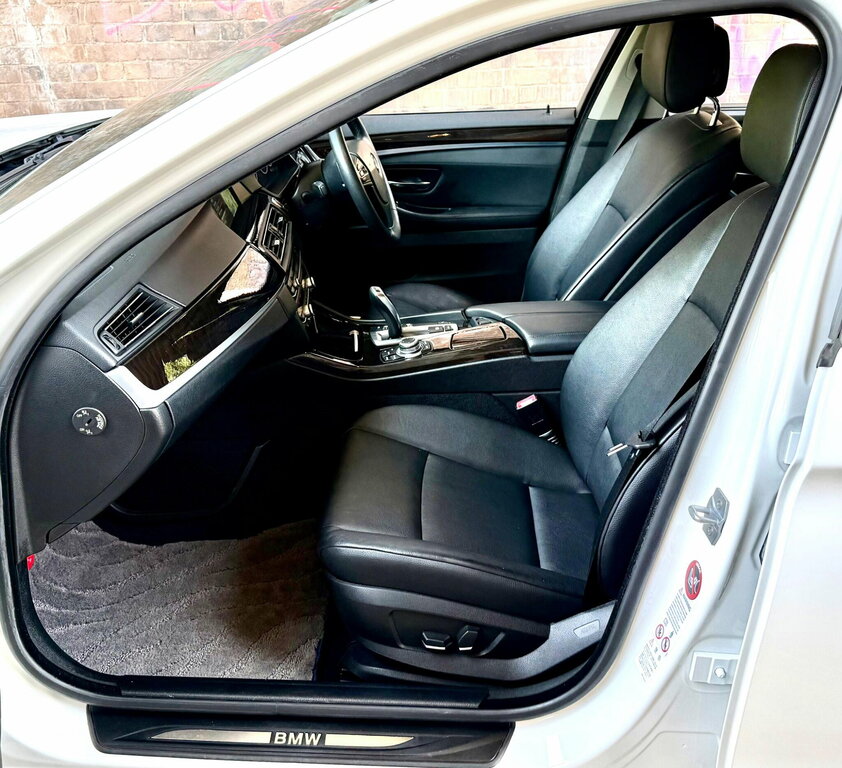 BMW 5 Series 2013 2.0 518D Se 141 Bhp Black #30