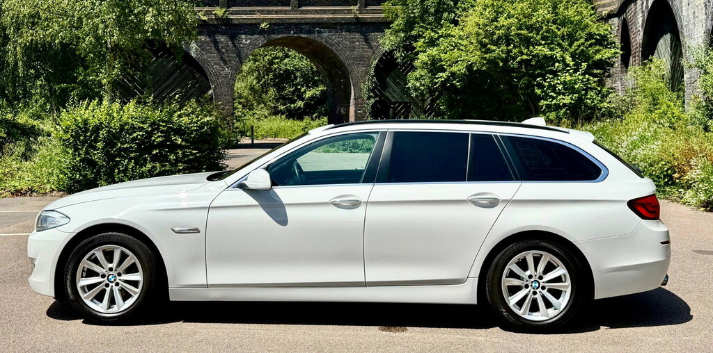 BMW 5 Series 2.0 523I Se Touring Euro 5 White #6