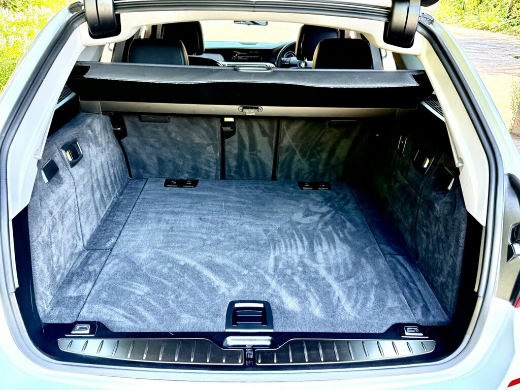 BMW 5 Series 2013 2.0 518D Se 141 Bhp Black #49