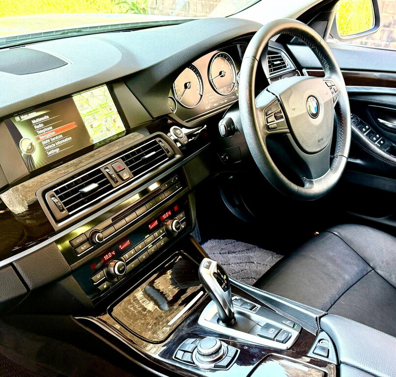 BMW 5 Series 2013 2.0 518D Se 141 Bhp Black #22