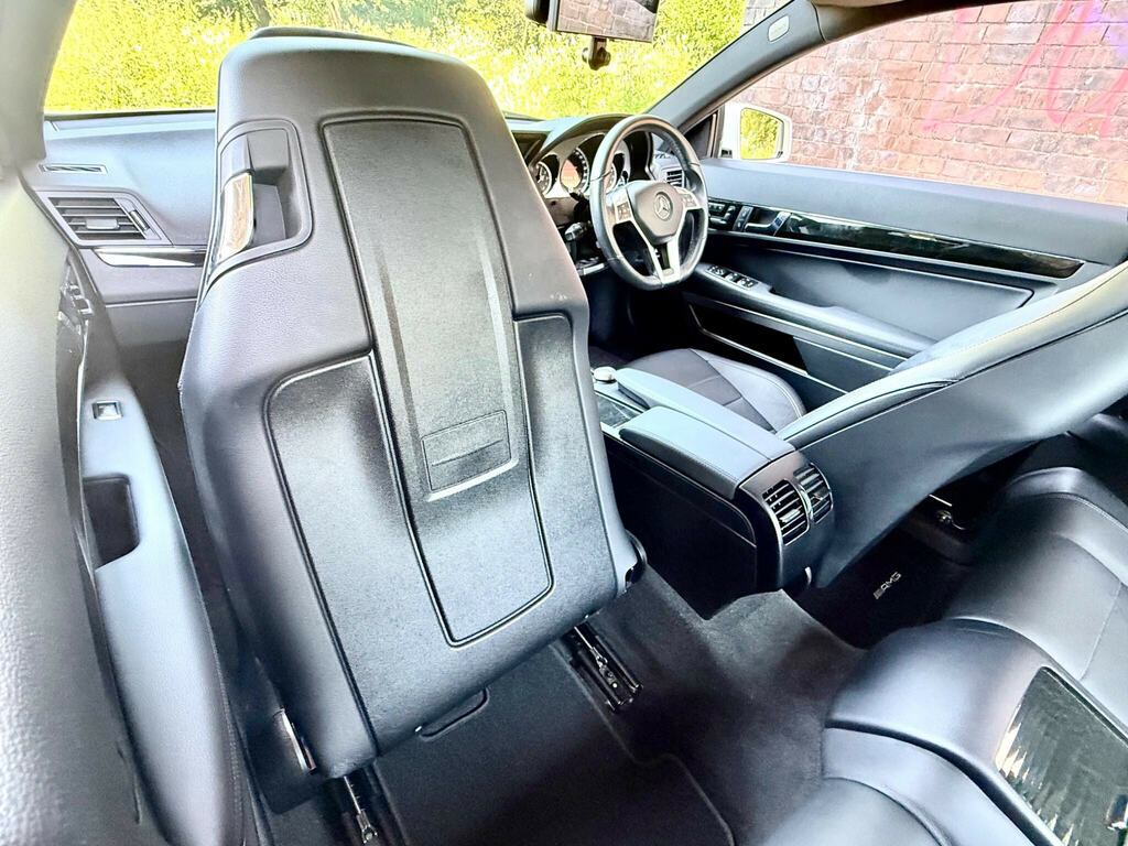 Mercedes-Benz E Class 2012 12 E220 Silver #32