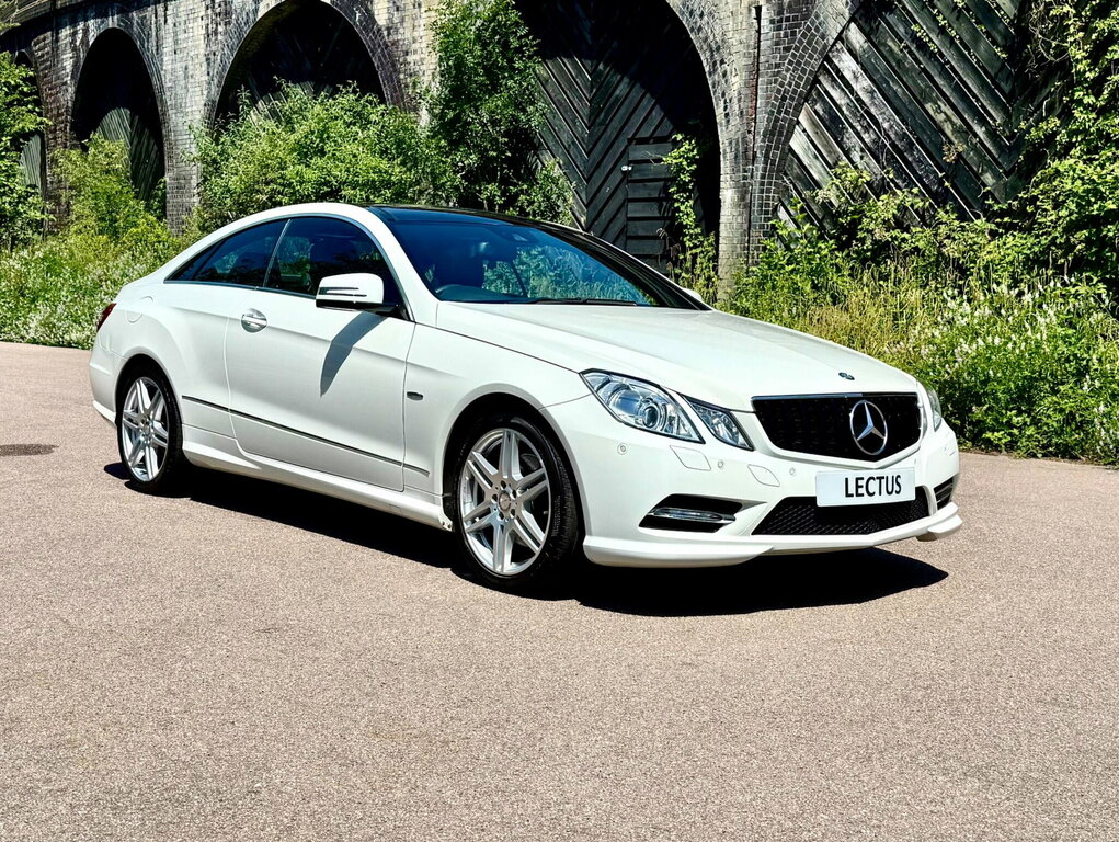 Mercedes-Benz E Class 2012 12 E220 Silver #12