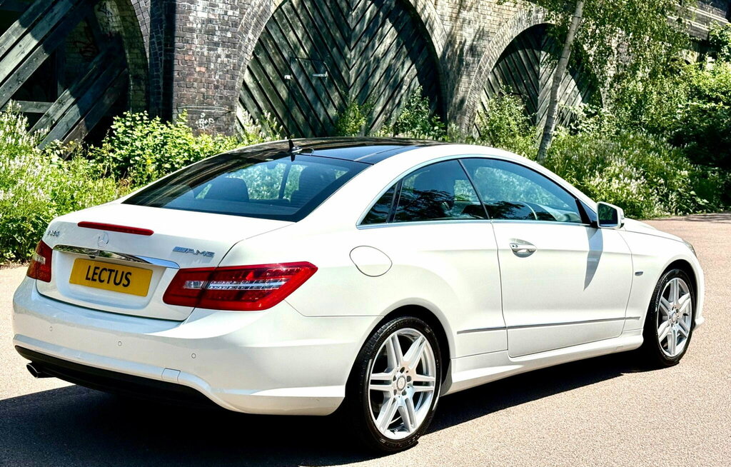 Mercedes-Benz E Class 2012 12 E220 Silver #9