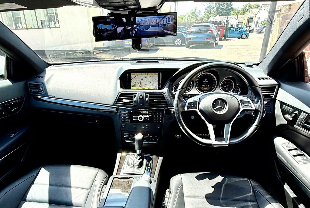 Mercedes-Benz E Class 2012 12 E220 Silver #23