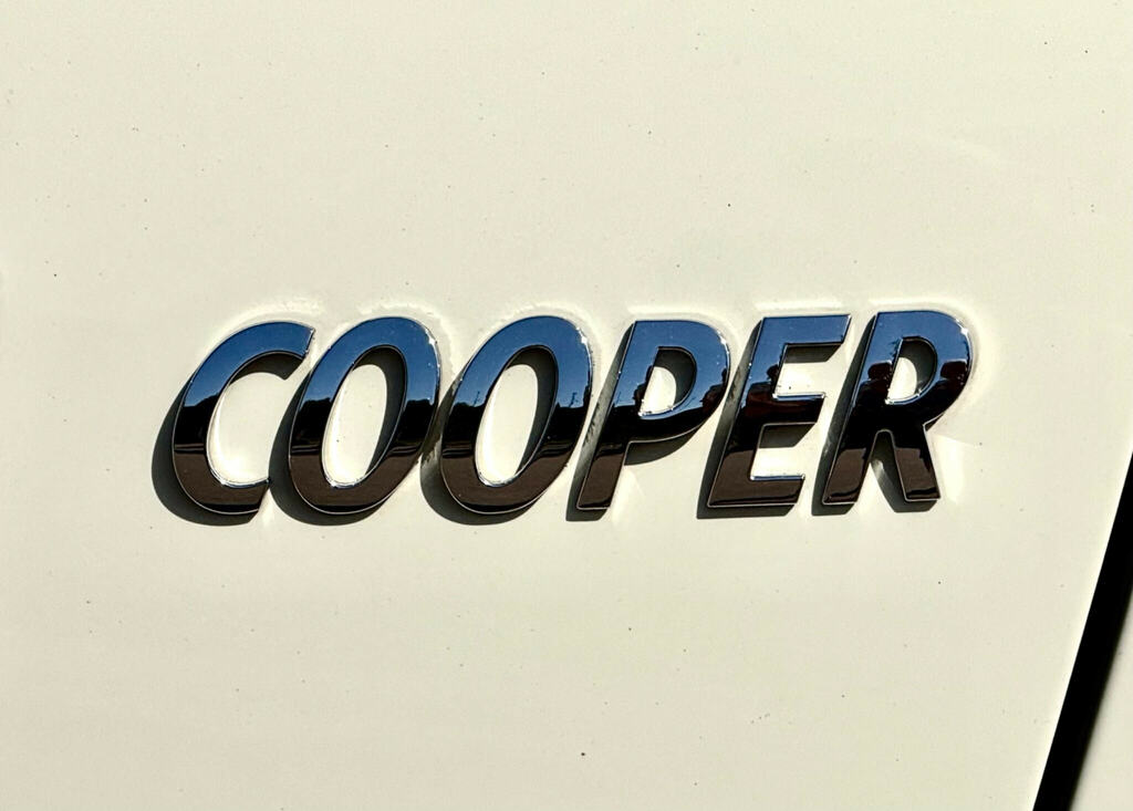 Mini Hatch 1.5 Cooper D Euro 6 Ss 0 Tax Finance Availa White #11