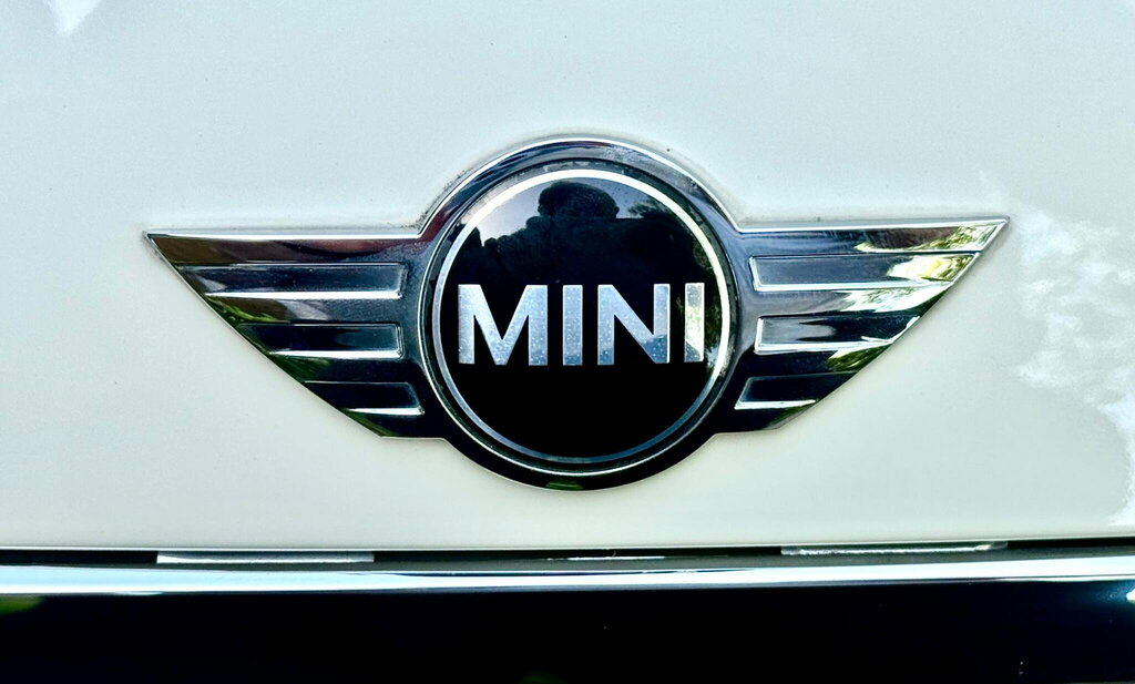 Mini Hatch 1.5 Cooper D Euro 6 Ss 0 Tax Finance Availa White #39