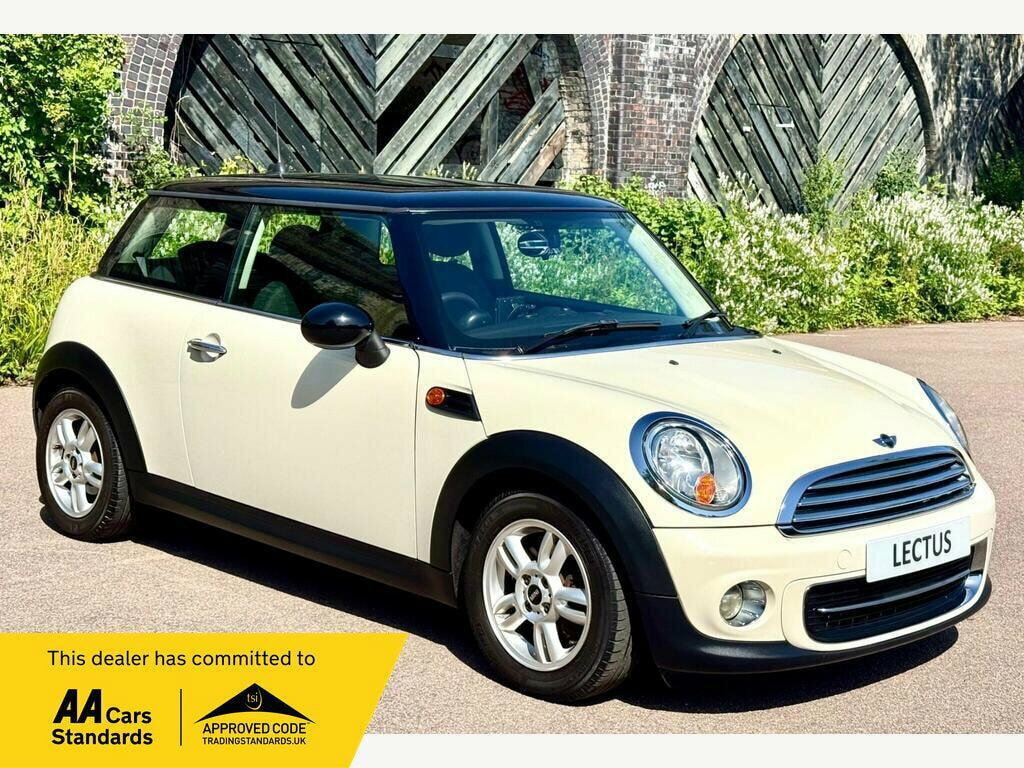 Mini Hatch 1.5 Cooper D Euro 6 Ss 0 Tax Finance Availa White #1