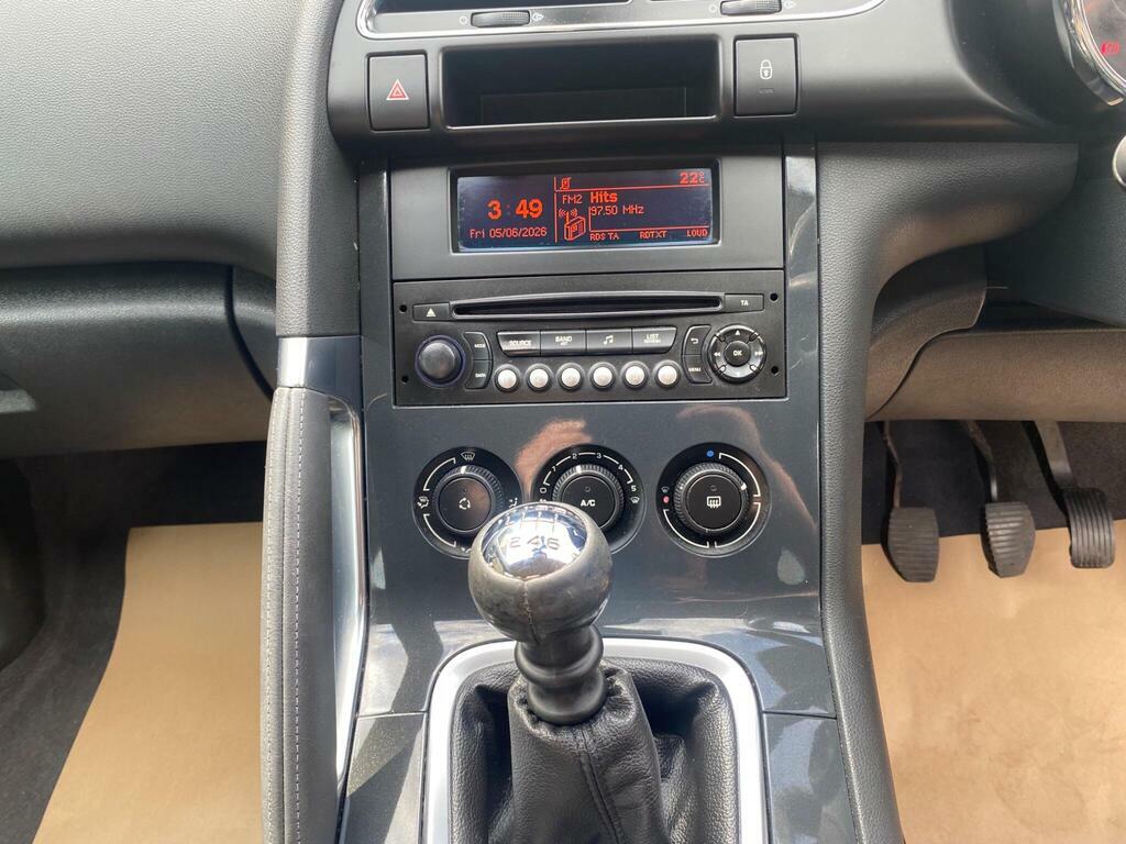 Peugeot 3008 1.6 Hdi Active  #8