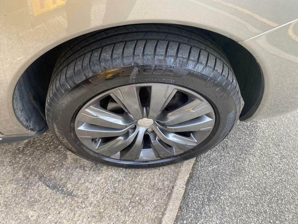 Peugeot 3008 1.6 Hdi Active  #19