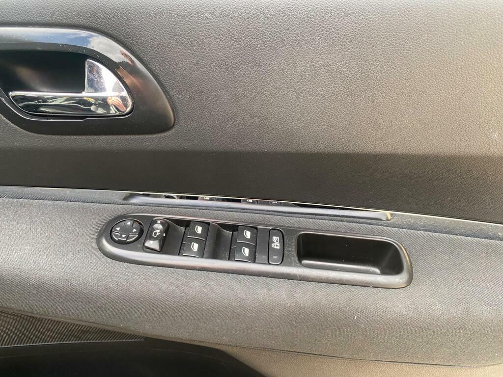 Peugeot 3008 1.6 Hdi Active  #12