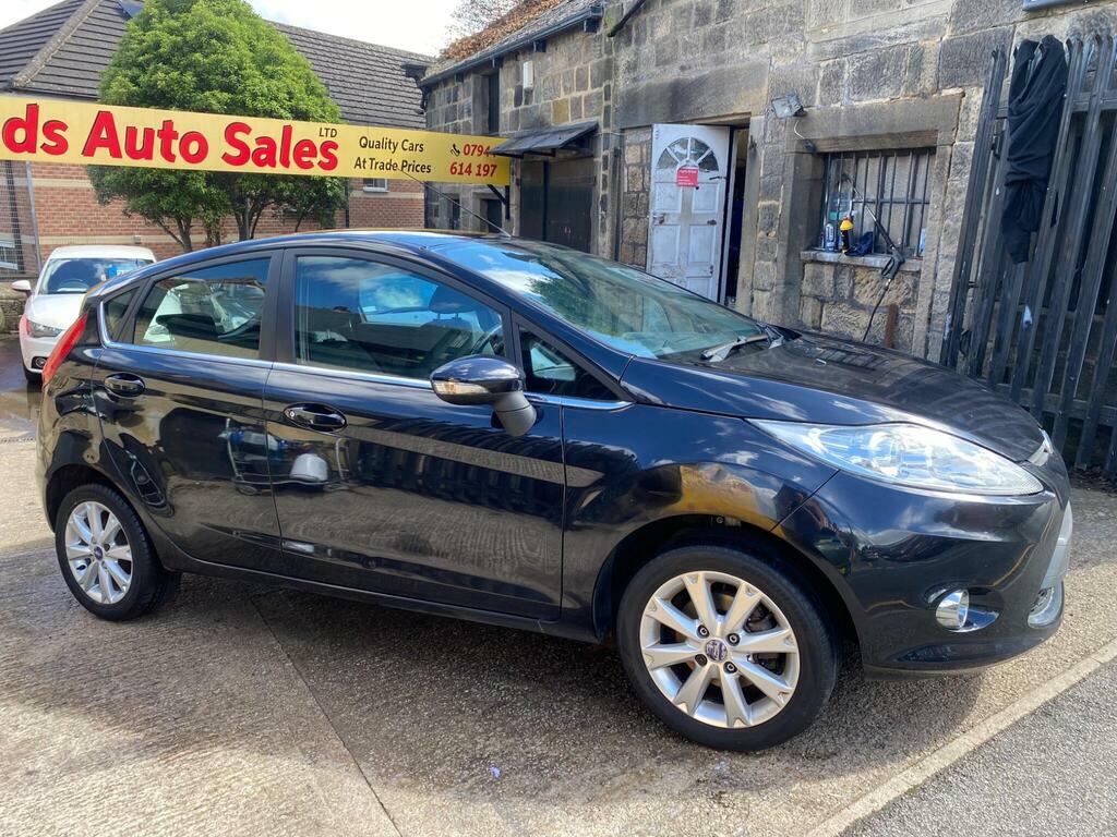Ford Fiesta Hatchback Blue #7