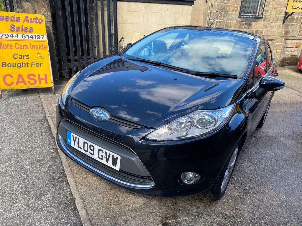 Ford Fiesta Hatchback Blue #3