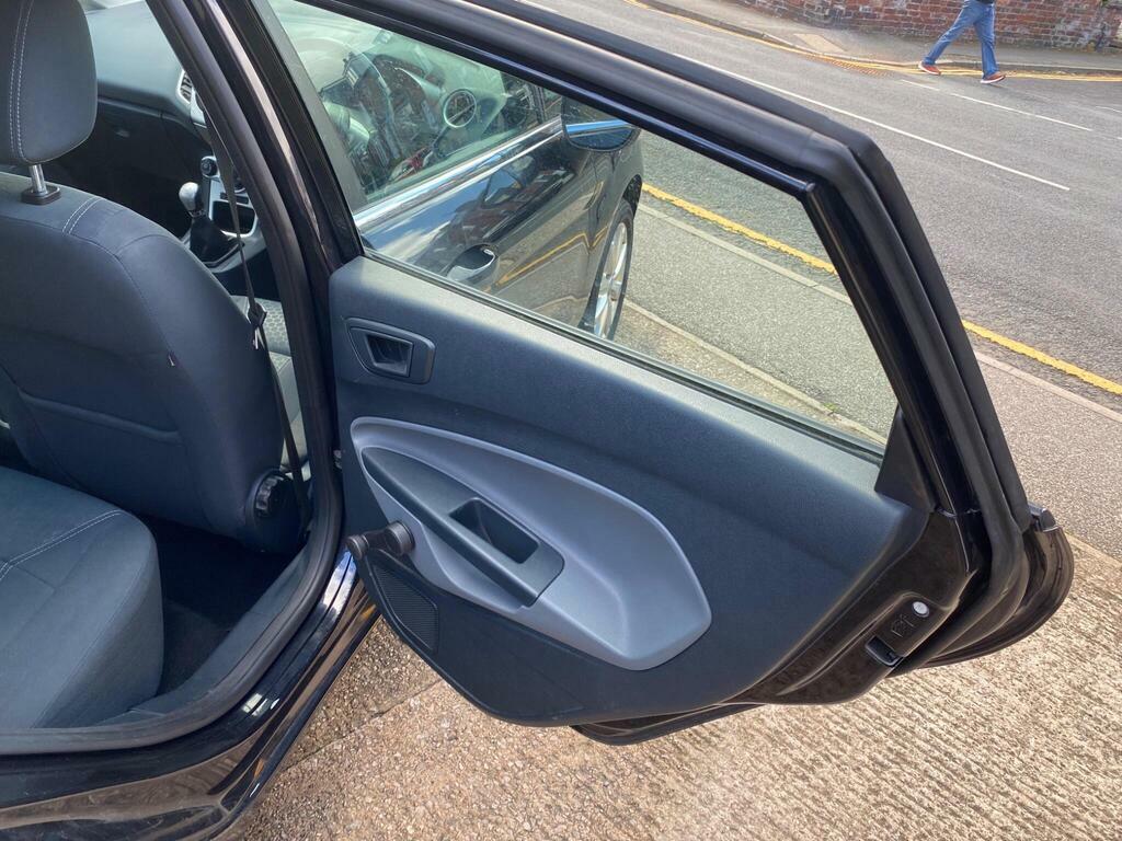 Ford Fiesta Hatchback Blue #16