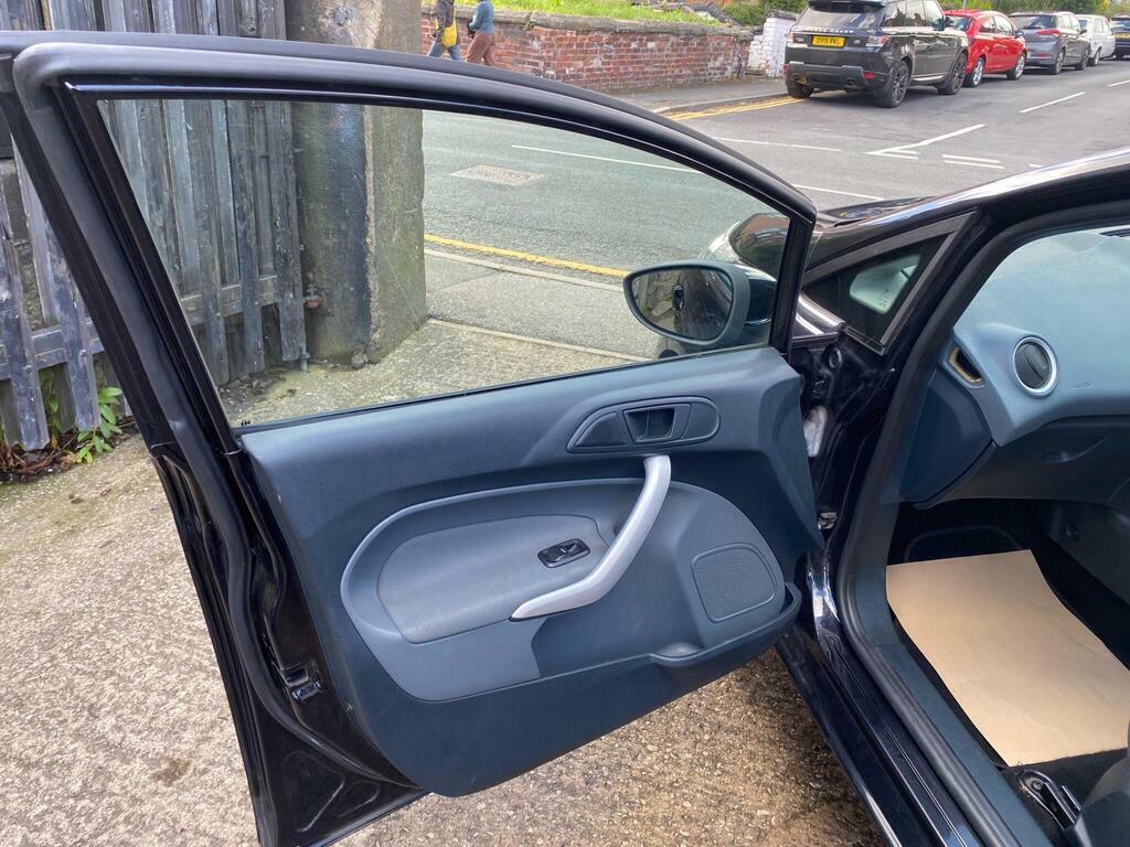 Ford Fiesta Hatchback Blue #17