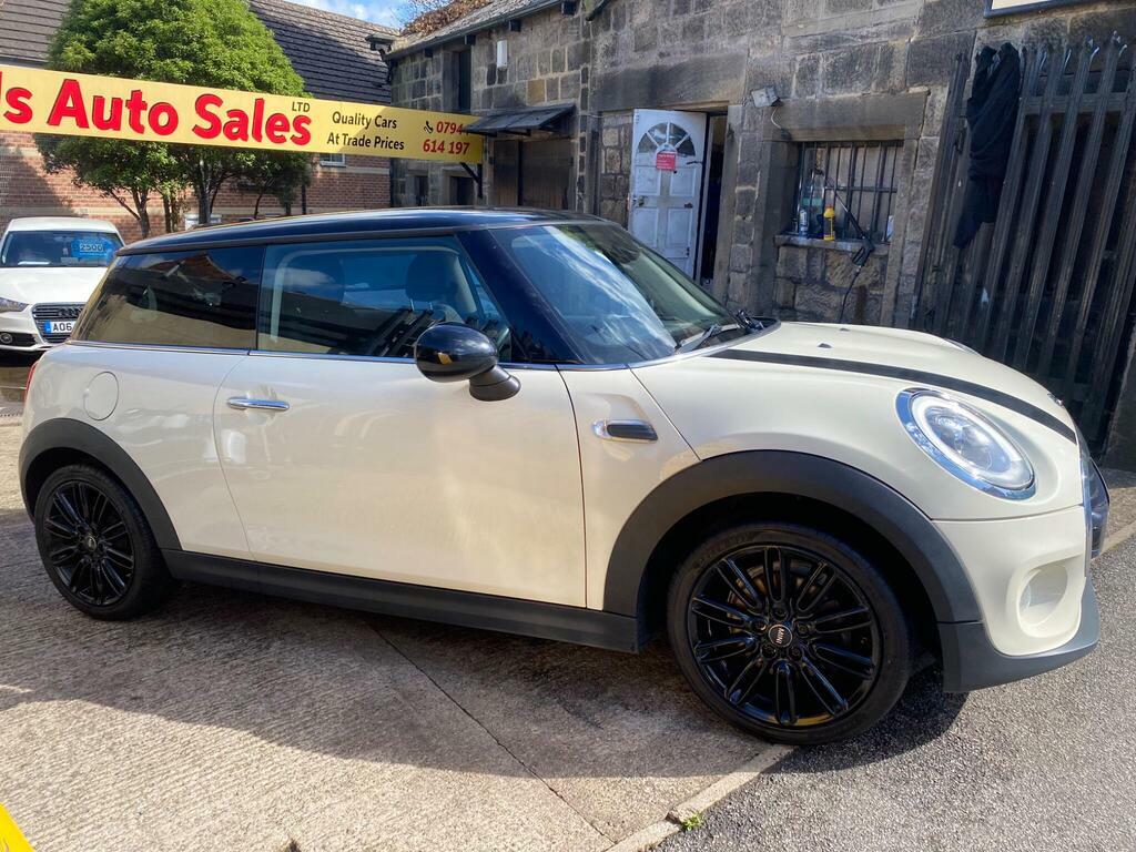 Mini Hatch 2.0 Cooper S Seven Chili Pack White #31