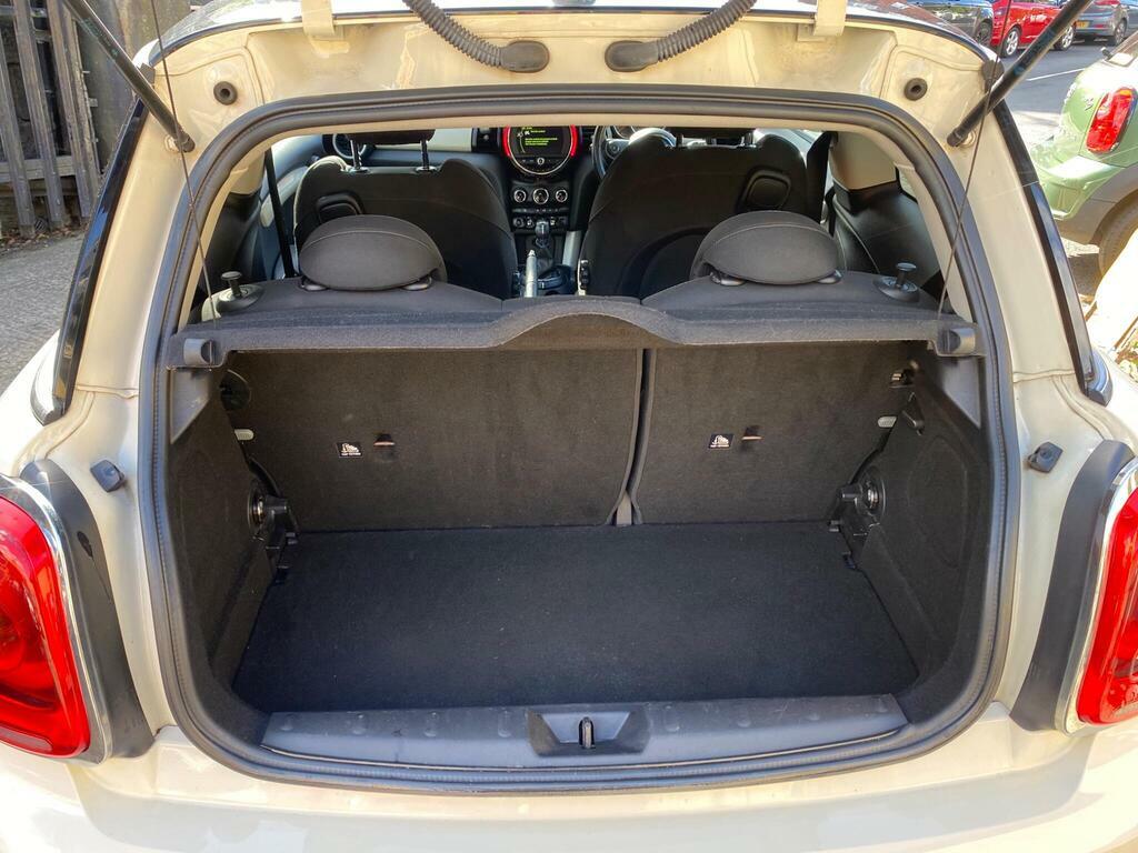 Mini Hatch 2.0 Cooper S Seven Chili Pack White #22