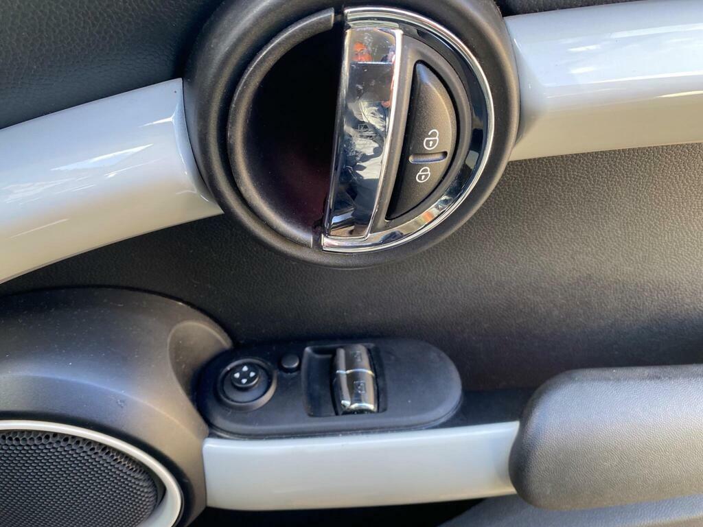 Mini Hatch 2.0 Cooper S Seven Chili Pack White #32