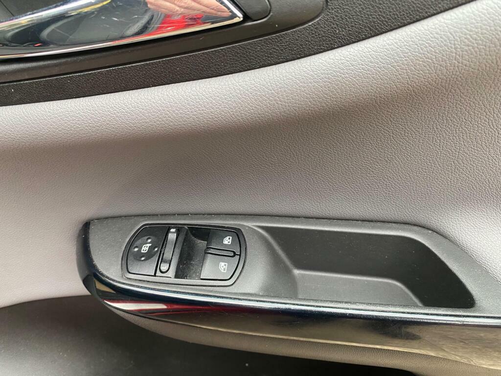 Vauxhall Corsa 1.0 Limited Edition Ecoflex Ss 2X Services 35 White #12
