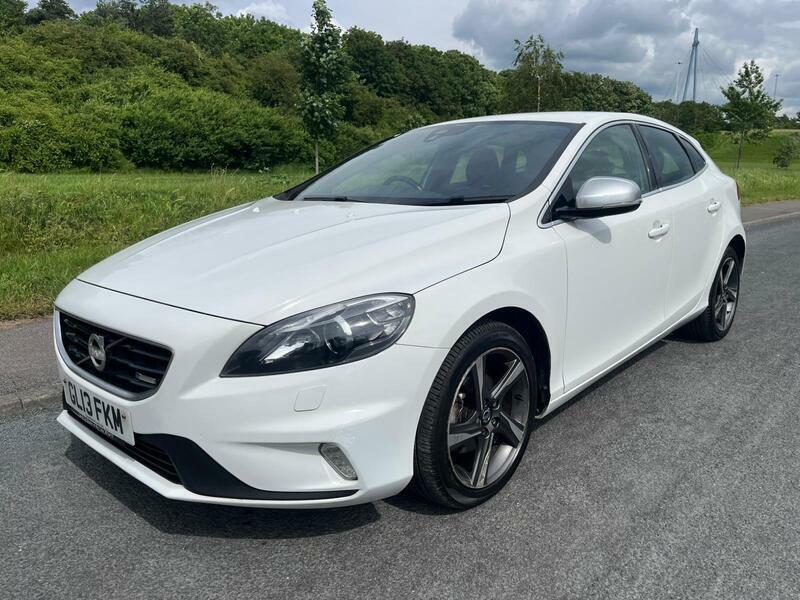 Volvo V40 1.6 D2 R-design Euro 5 Ss White #5