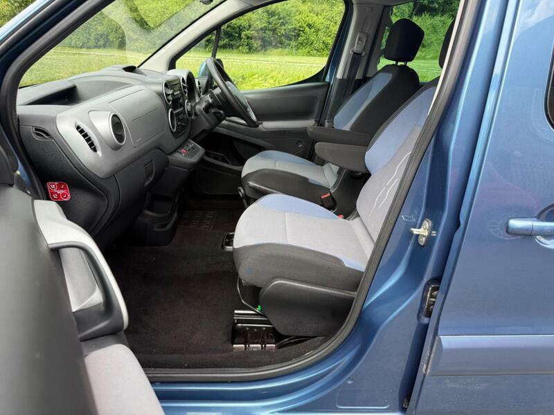 Peugeot Rifter Mpv Blue #6