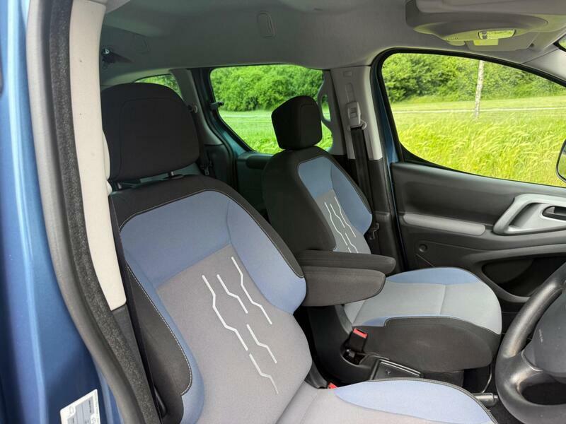 Peugeot Rifter Allure Horizon Re Wav 1.6 Hdi Blue #23