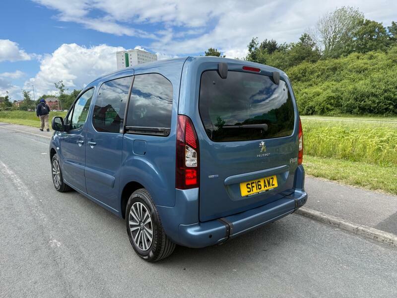 Peugeot Rifter Mpv Blue #3