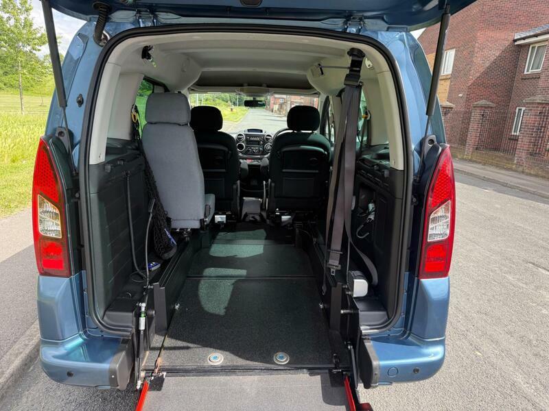 Peugeot Rifter Allure Horizon Re Wav 1.6 Hdi Blue #15