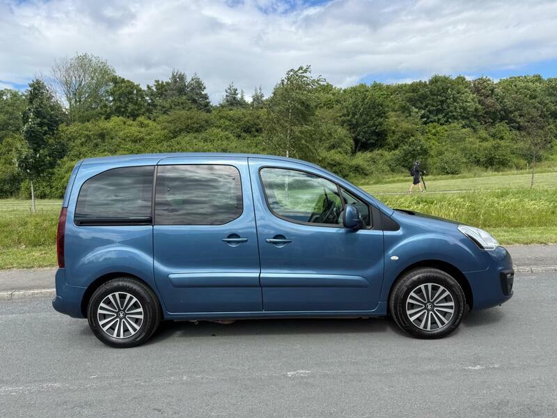 Peugeot Rifter Mpv Blue