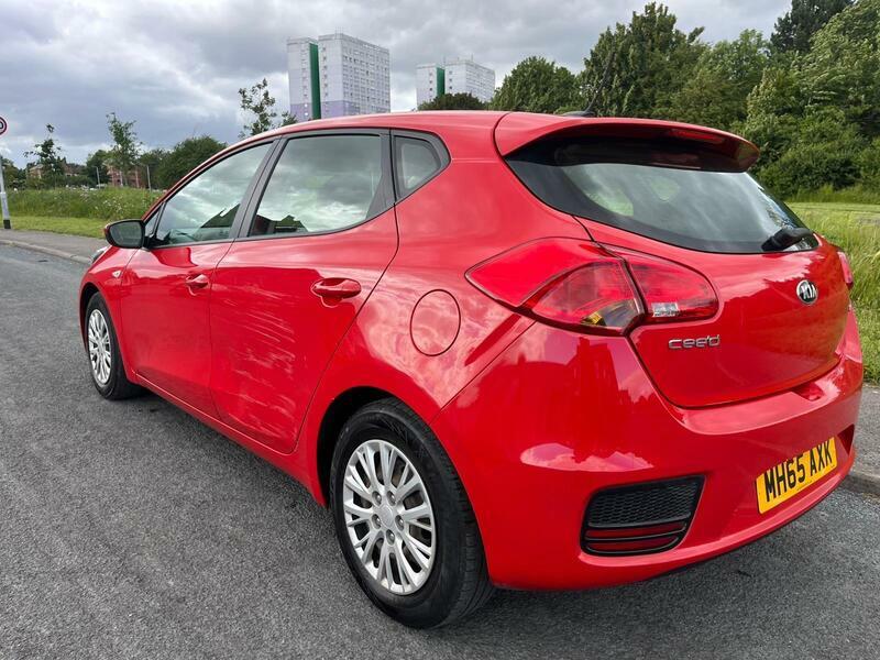 Kia Ceed 1.6 Crdi 1 Euro 6 Ss Red #3