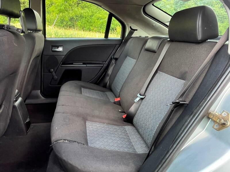 Ford Mondeo Hatchback 2.0 Tdci Ghia 200707 Grey #7