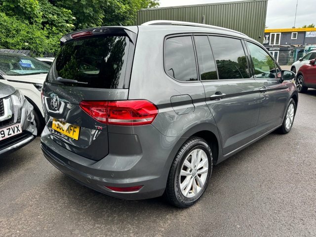 Volkswagen Touran Mpv Grey #6