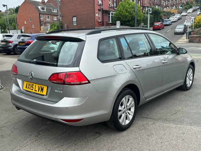 Volkswagen Golf Estate AX15LVM Silver #3