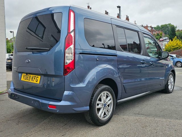 Ford Grand Tourneo Connect Mpv Blue #4