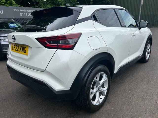 Nissan Juke Suv LF22KMG White #3
