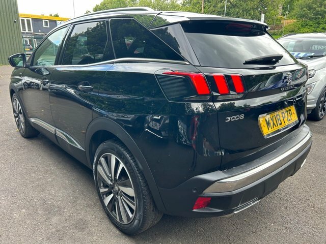 Peugeot 3008 Allure White #9